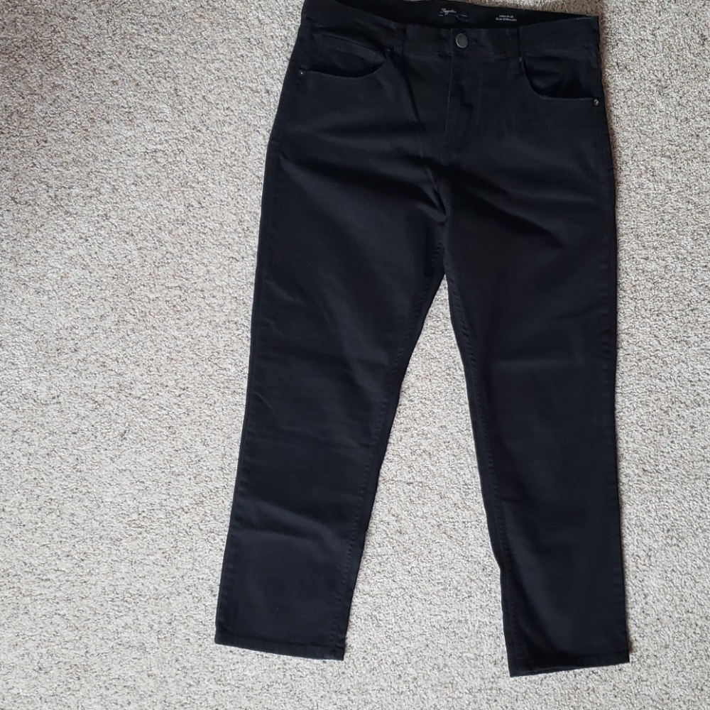 Black ankle jeans